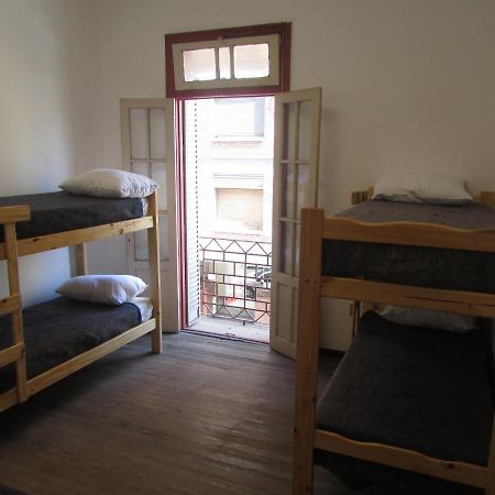 Casa Artigas Hostel Кордоба Екстериор снимка