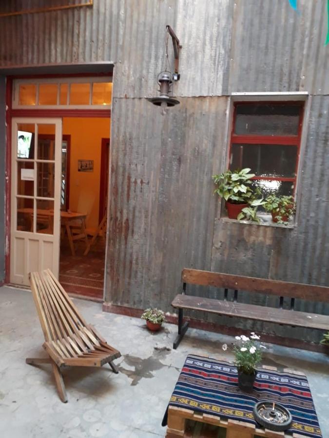 Casa Artigas Hostel Кордоба Екстериор снимка