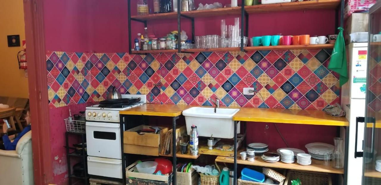 Casa Artigas Hostel Кордоба Екстериор снимка
